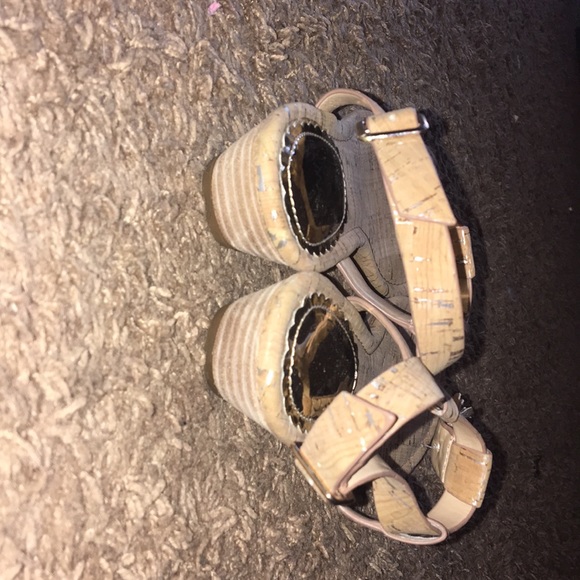 Sandals! - Picture 3 of 4